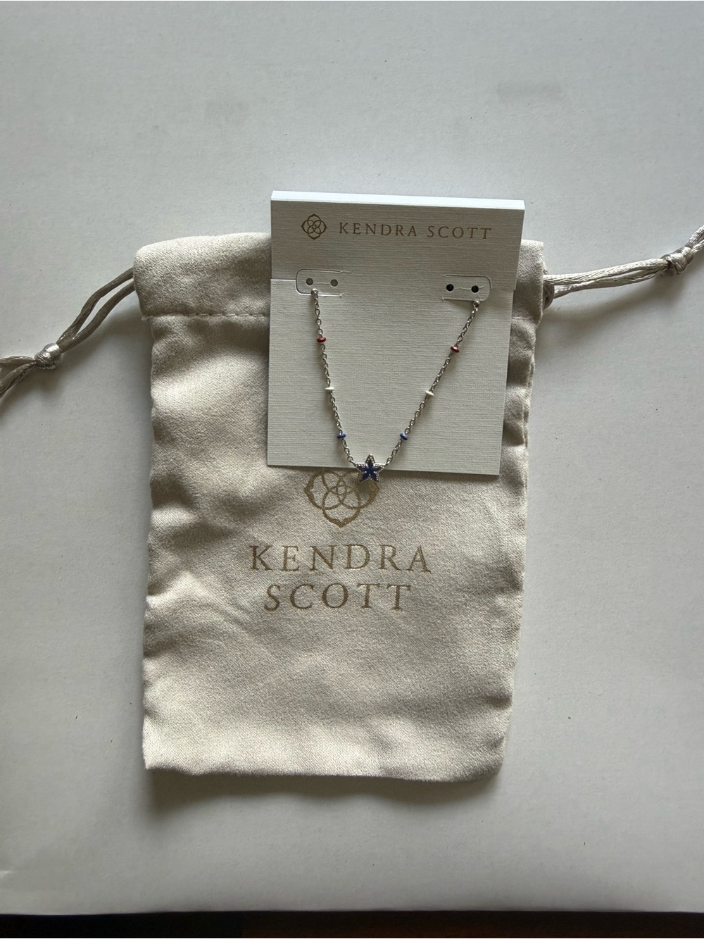 Kendra Scott Mini Cassidy Silver Short Pendant Necklace